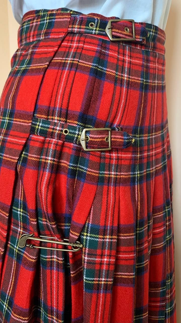Vintage HIRSCH Scottish Kilt Skirt Pure New Wool Red Tartan Plaid Pleated EU 38