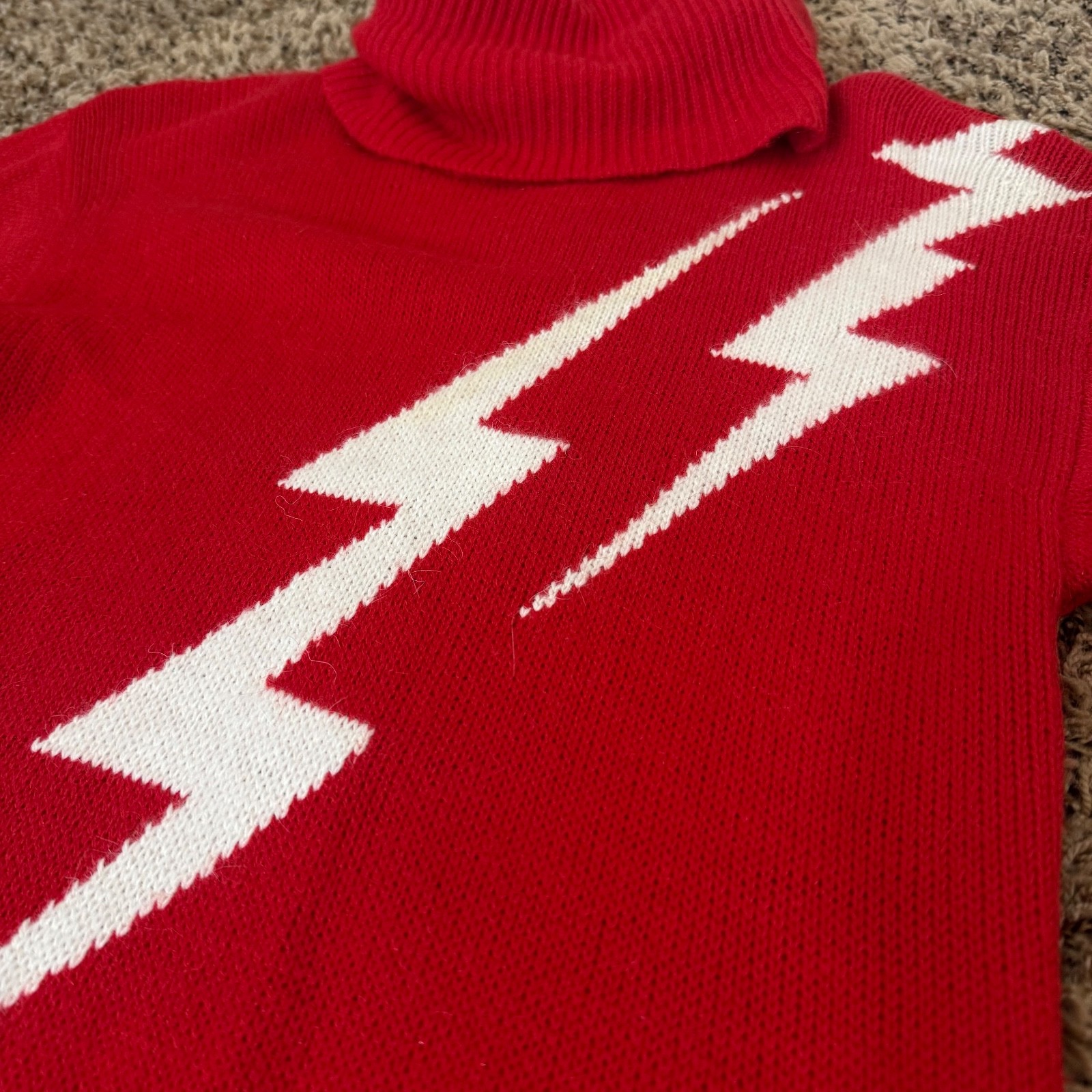 Vintage 80’s LIGHTNING BOLT SWEATER DRESS M Turtleneck Red Long Sleeved Intarsia