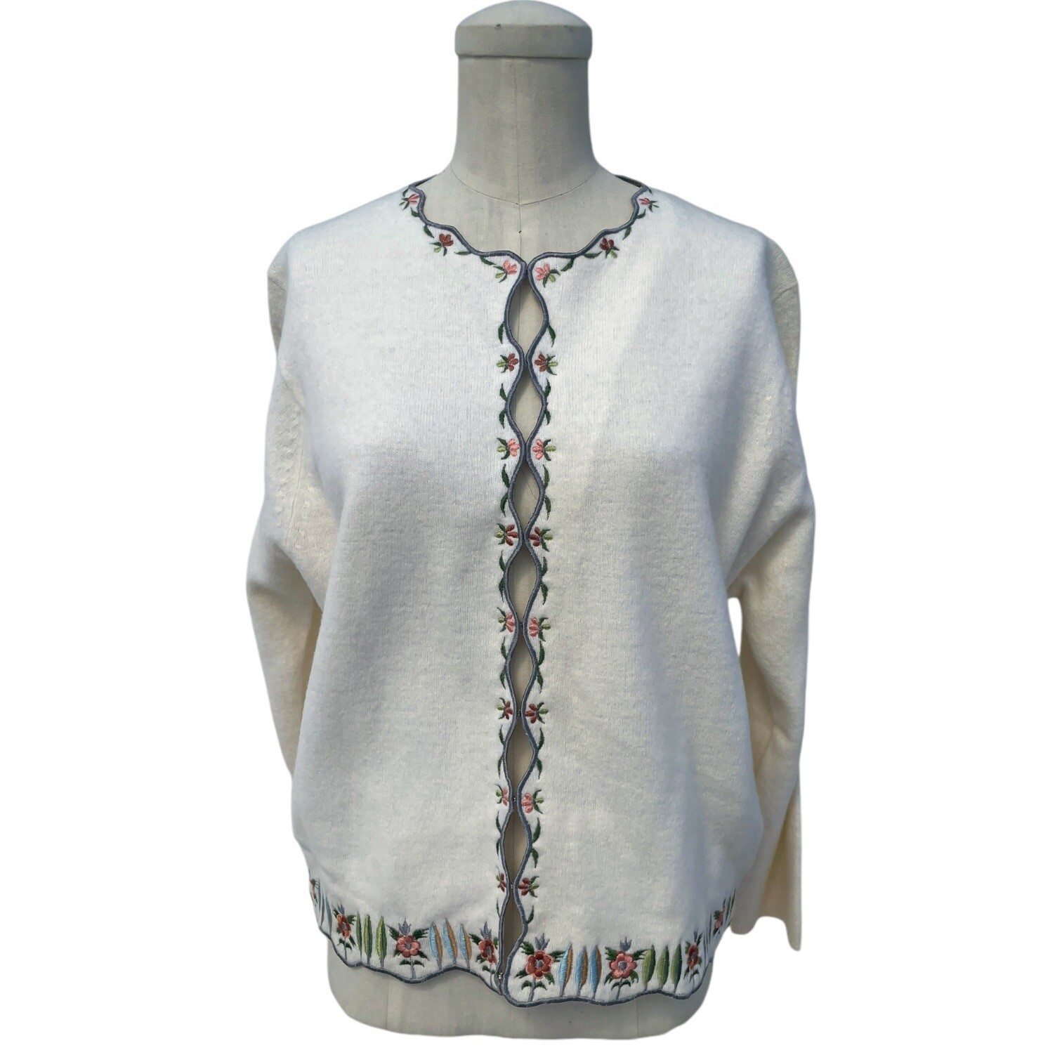 Vintage 50s 60s White Cardigan Sweater Embroidered Floral Dainty Lightweight