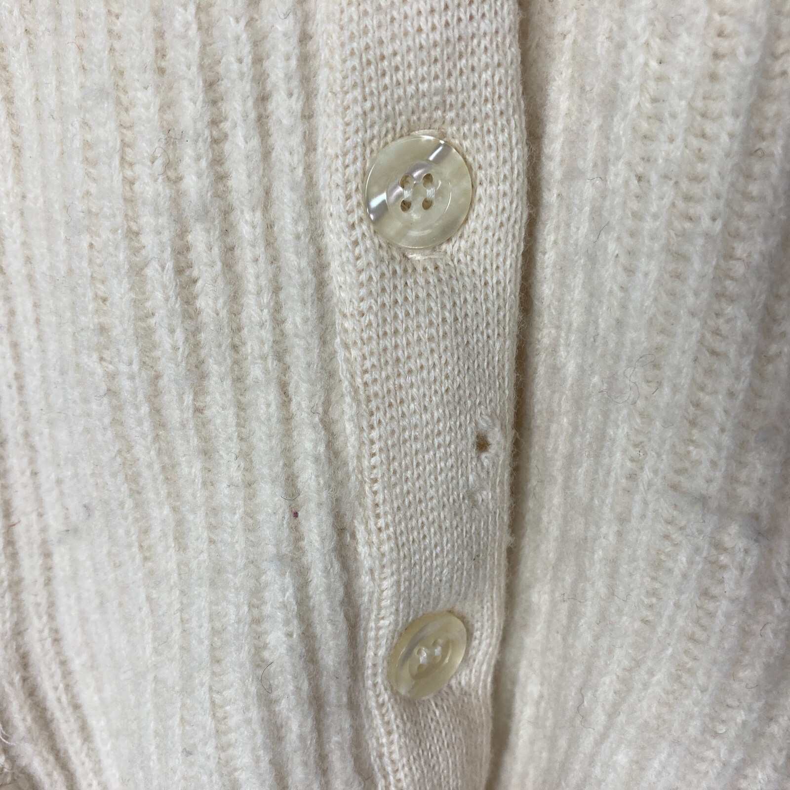 Pendleton Vintage Sweater Womens 38 Ivory Virgin Wool Cardigan Long Sleeve Solid