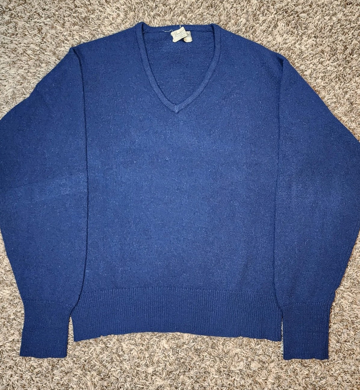 VTG Bernhard Altmann 100% Cashmere Sweater Made In Austria 21.5 x 24.5