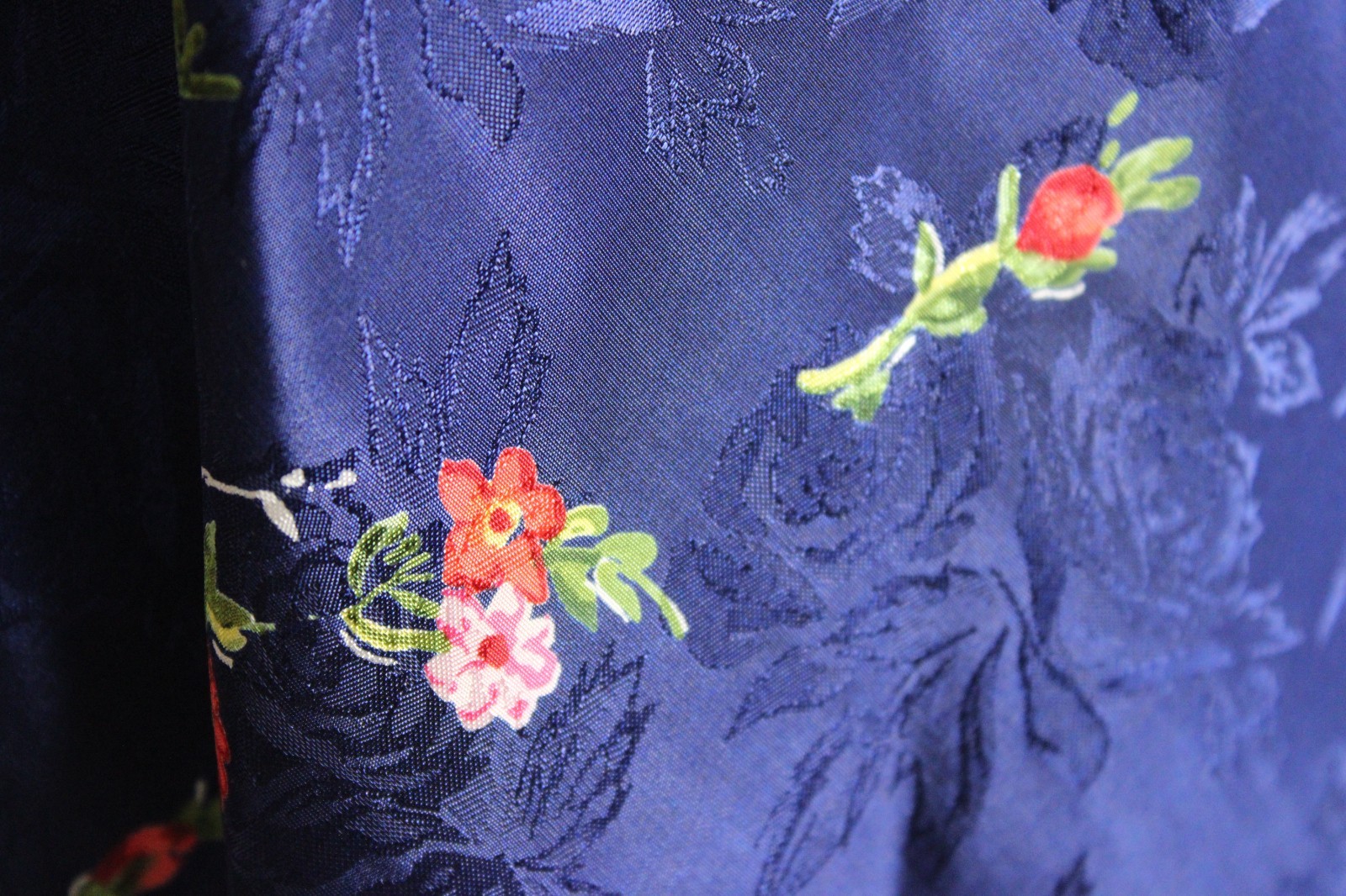 Vintage Inner Most Blue Short Nightgown – Sz M Floral Satin, Lace Trim