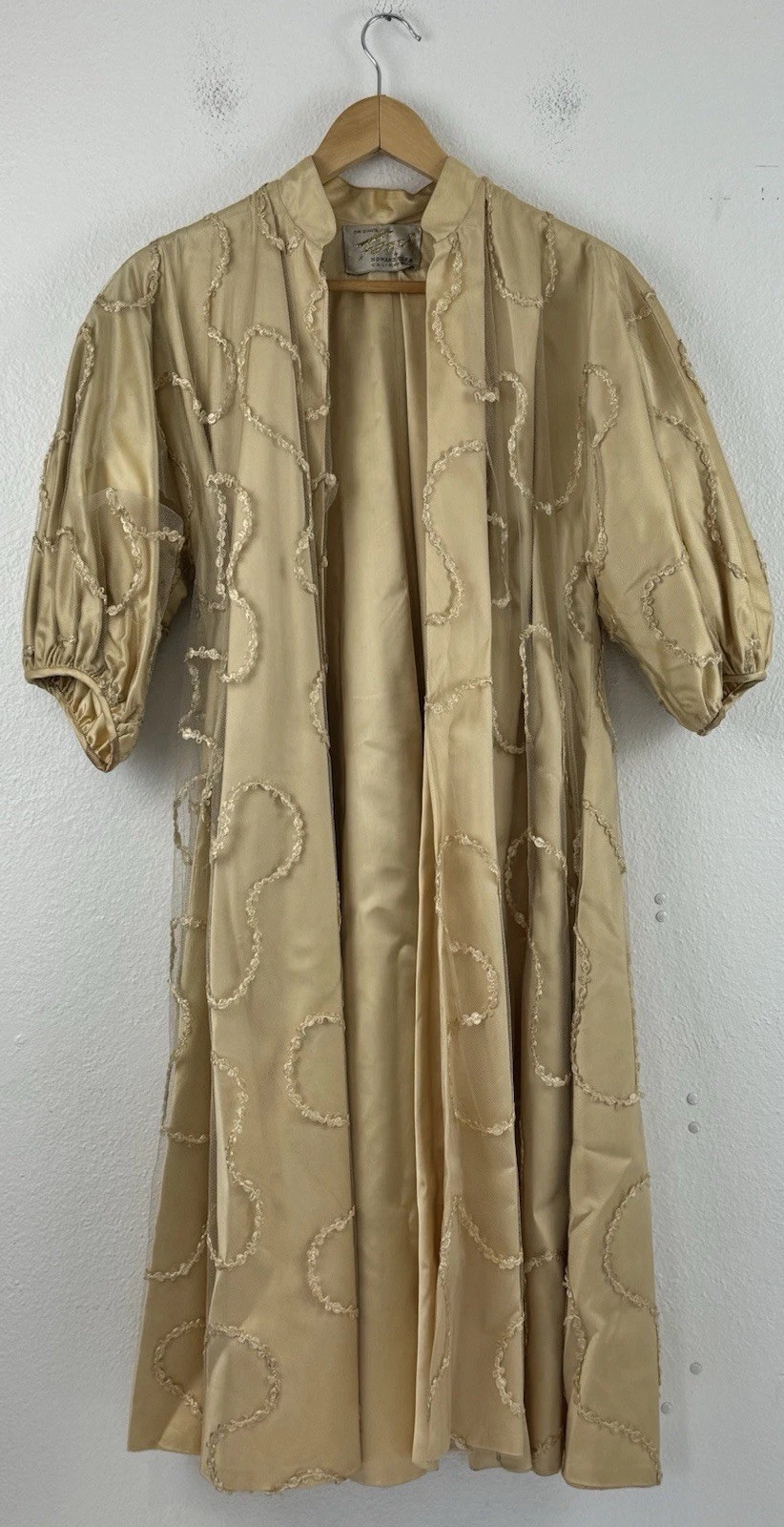 Vintage 1960s Fazzi By Howard Norm Gold Mesh Satin Swing Coat Overcoat RARE