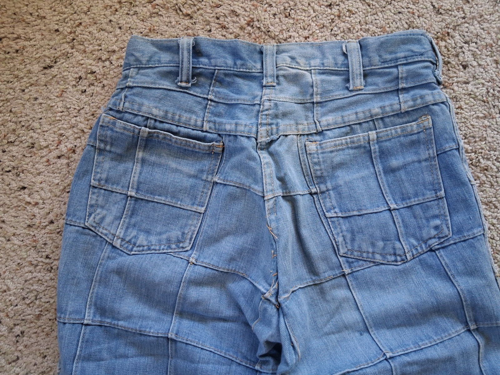 Vintage Brittania Sportswear Patchwork Bell Bottom Jeans Approx: 27×34 70&rsquo;s