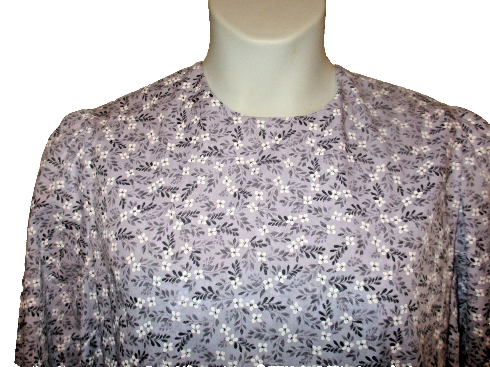 « Mennonite Handmade Modest Cape Dess Purple 46” Bust x 44” Waist x 48 Length »