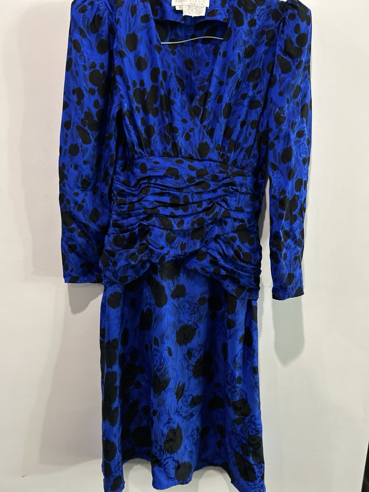 VTG Flora Kung 100% Silk Puff Sleeve Midi Dress Floral Blue & Black Size 4