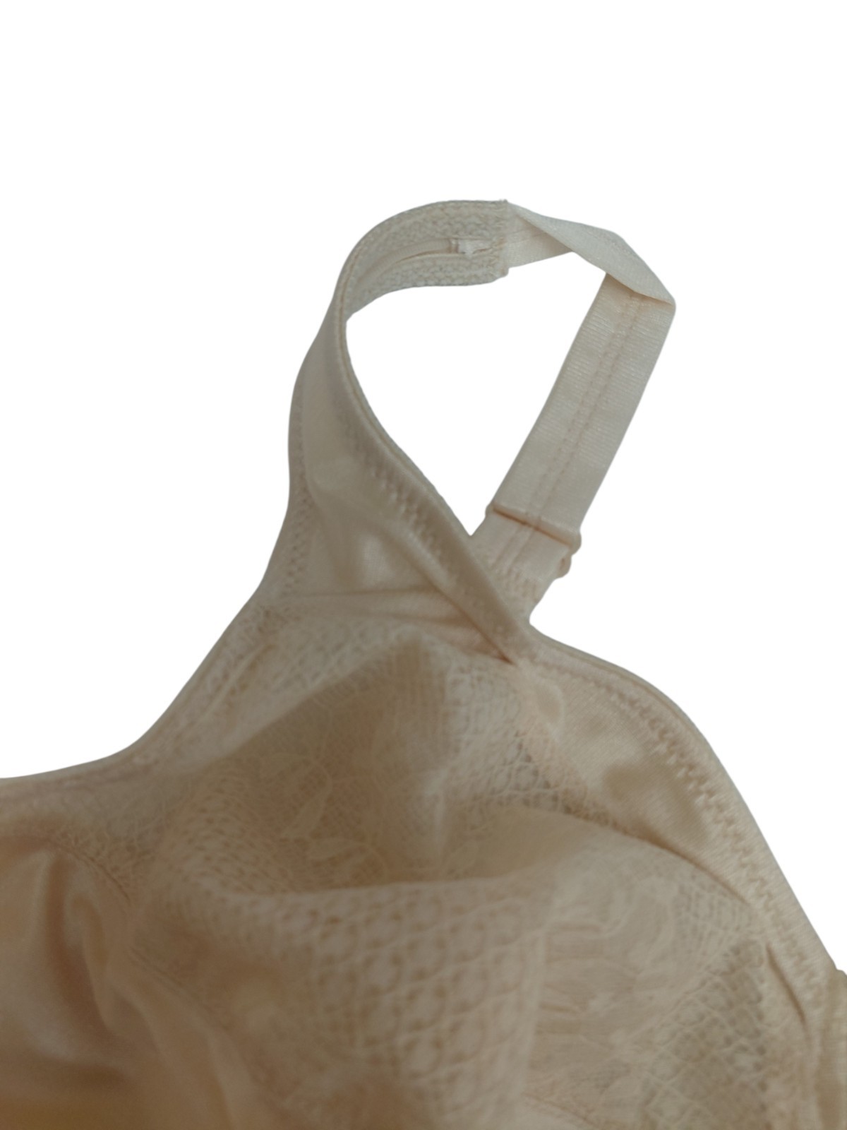 Vintage Exquisite Form Fully Bra Size 44C