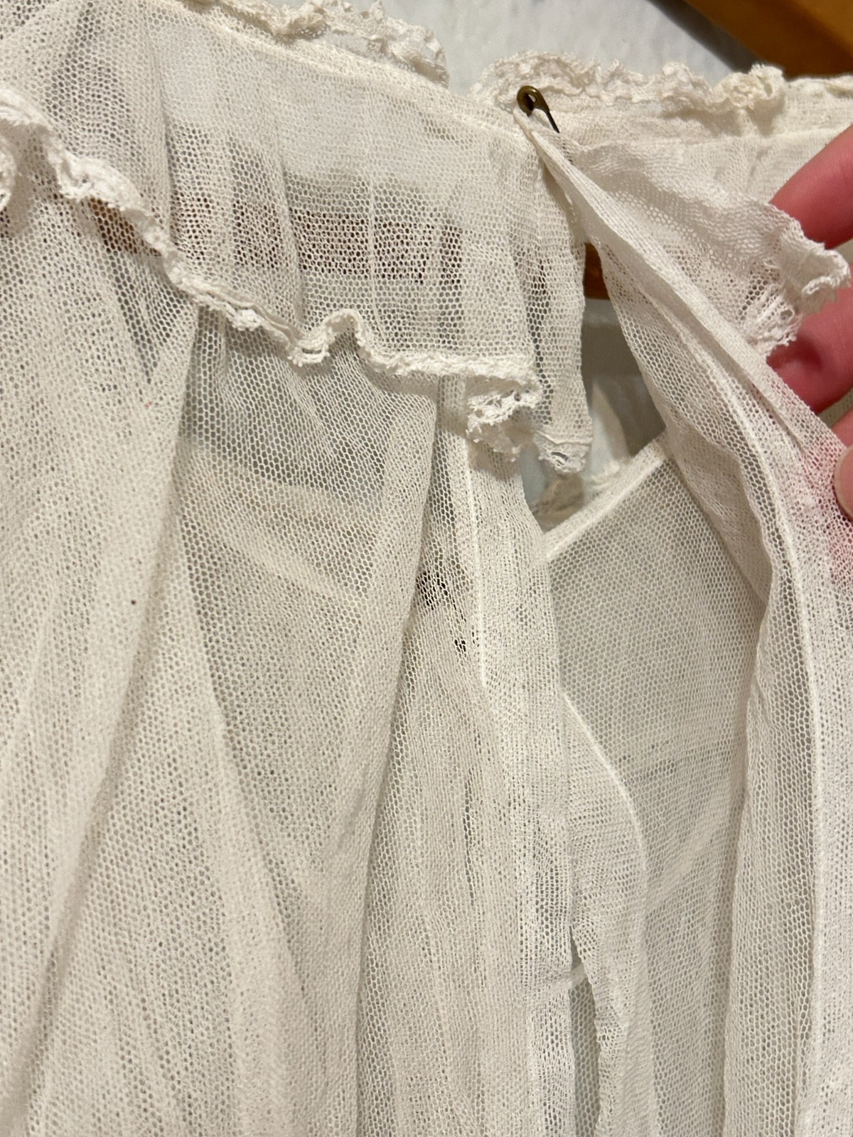 READ Edwardian Antique XXS Net Lace Gown Tea Lawn Dress Tiered Skirt Wedding
