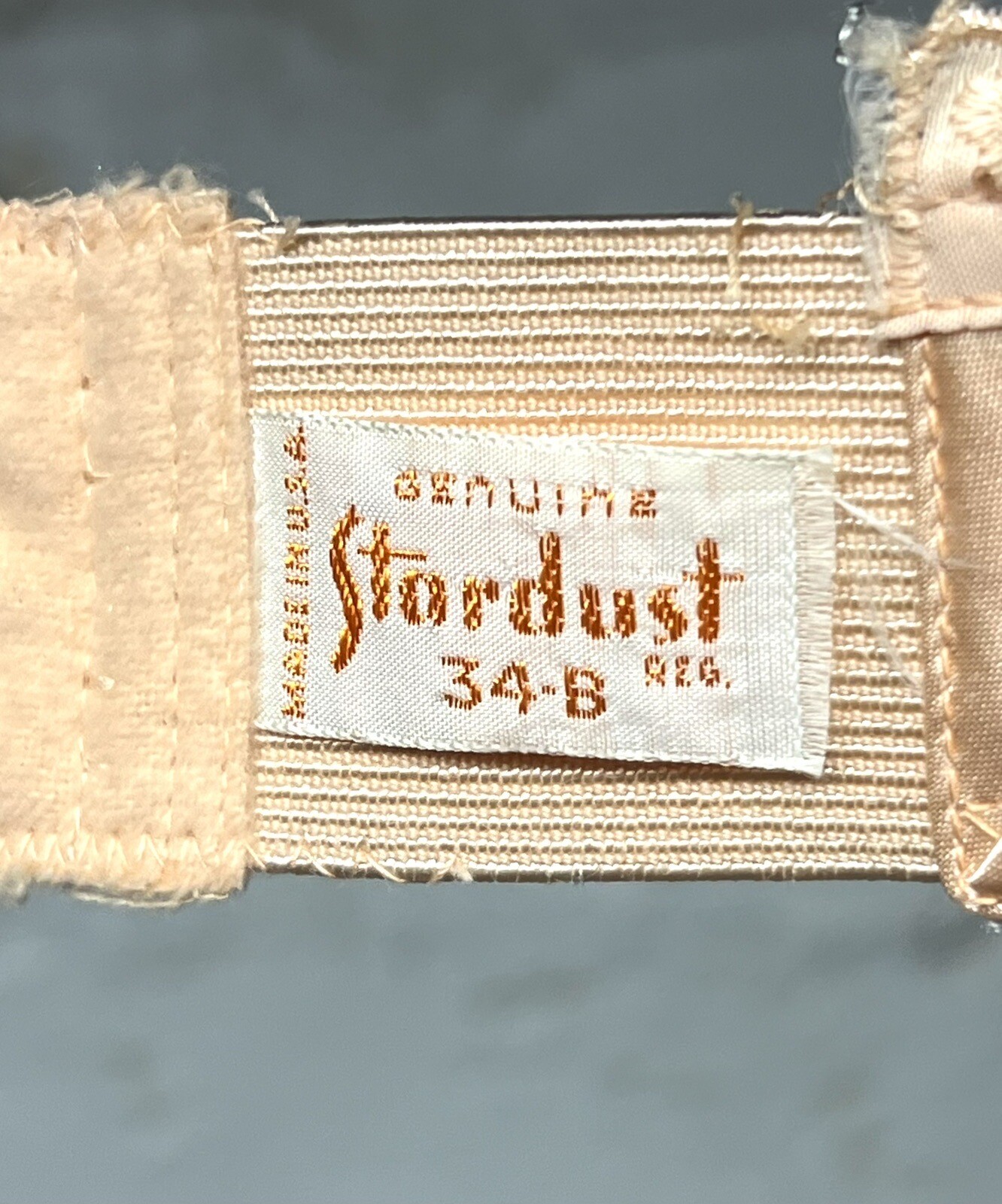 ✨NOS! 1950s VTG STARDUST Nude Strapless Bullet Bra USA Womens 32A 32B ✨