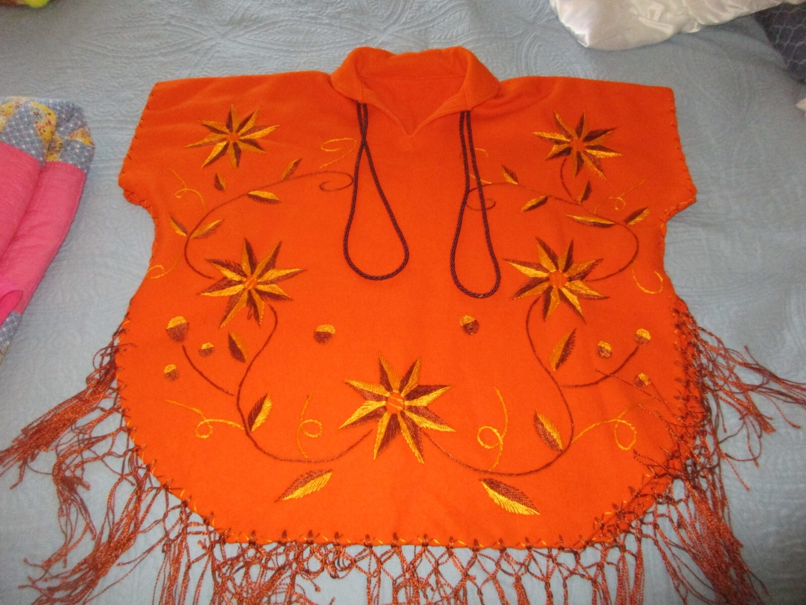 Vintage Boho Embroidered Orange Wool Felt Poncho Cape 1960&rsquo;s 70&Prime;s