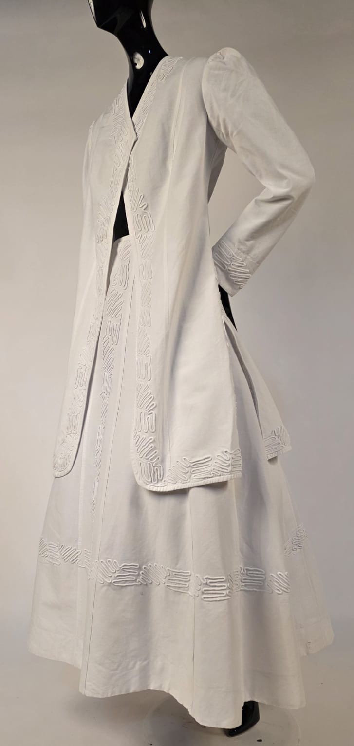 ANTIQUE EDWARDIAN 2 PC WHITE WALKING SUIT W SOUTACHE DETAILING