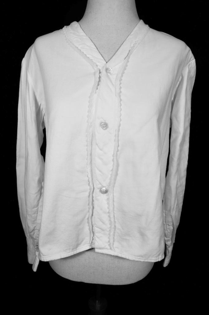 Antique French 1920&rsquo;s White Cotton Flannel Lined Blouse Size Large Exc Condition