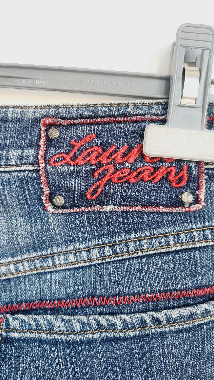 Vintage Laurel Jeans – 90s Designer Denim, Embroidered Logo, Size 40 EU