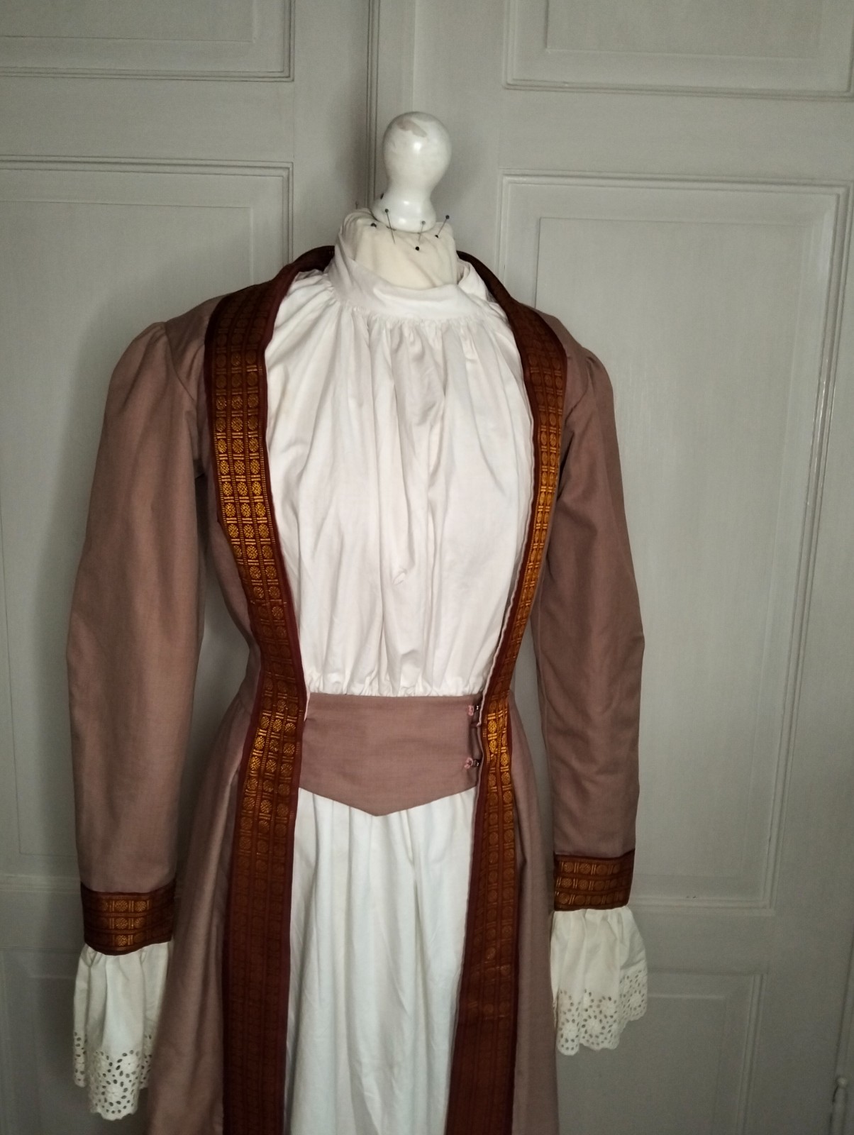 edwardian style dressing gown antique like Victorian reenactment
