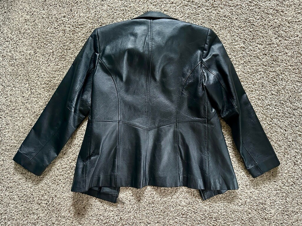 Jacqueline Ferrar Genuine Leather Jacket. Size Medium
