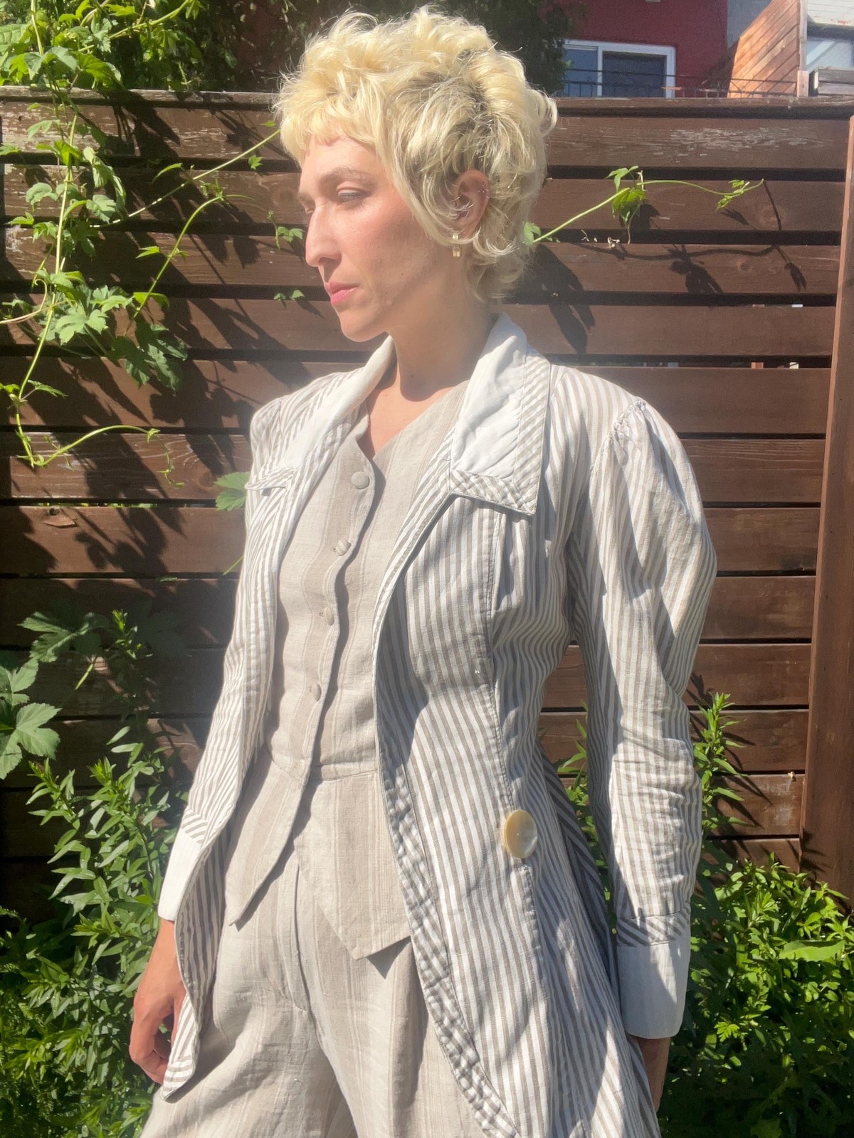 VICTORIAN PINSTRIPED LINEN Antique Walking Suit Jacket with Mutton Sleeves
