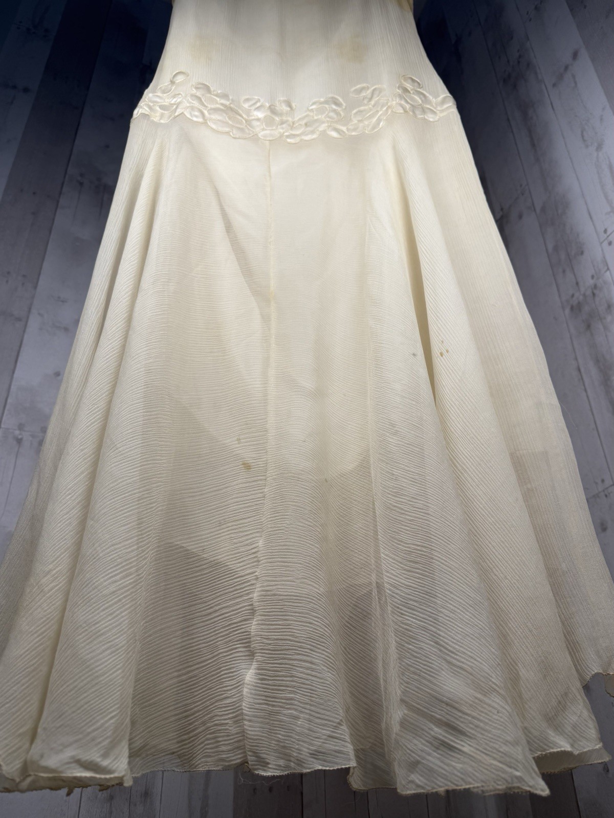 Vintage Antique 1920s Silk Flapper Wedding Dress Ivory Appliqué As-Is WOUNDED