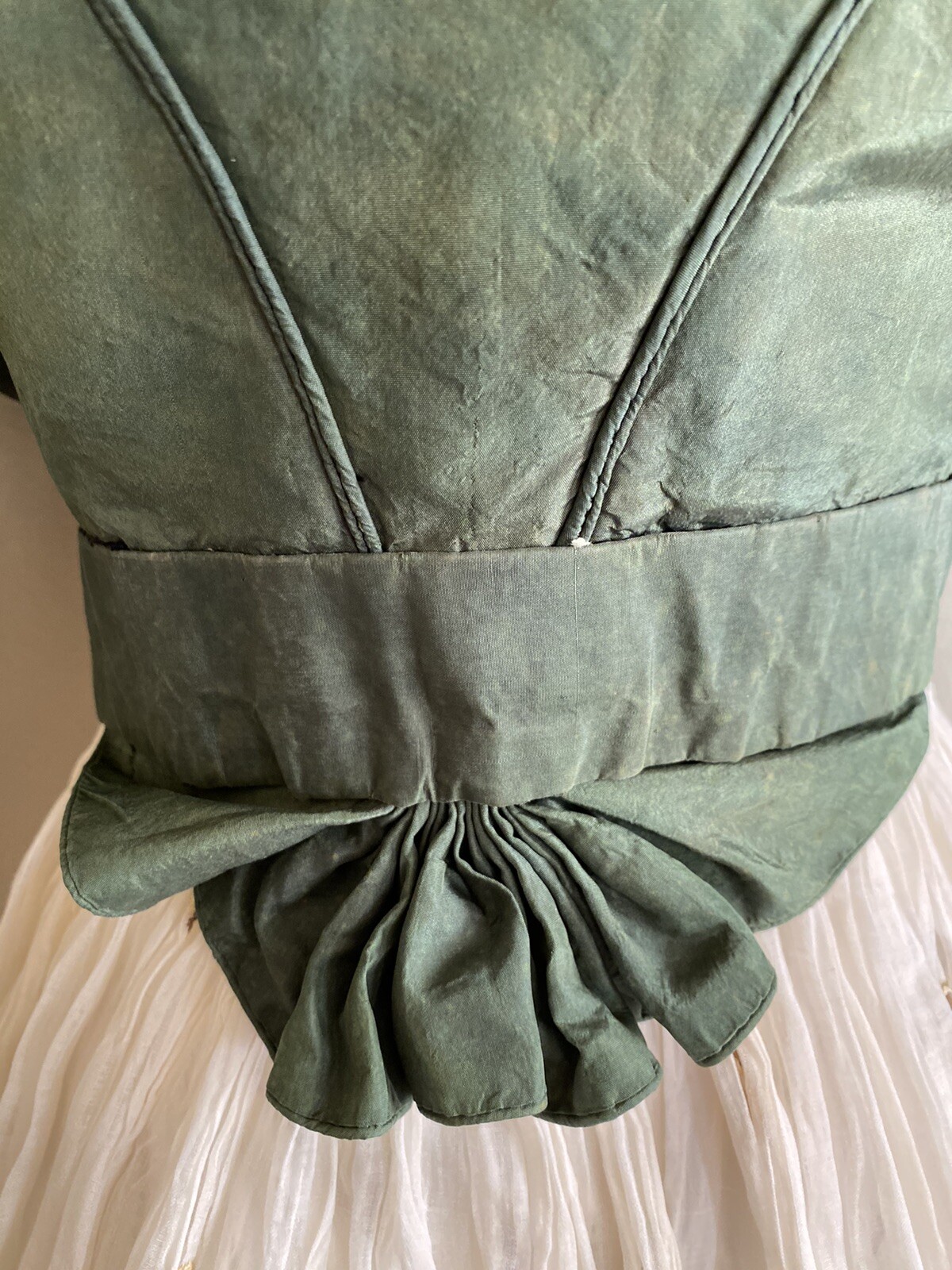 Rarest 1825 Regency Spencer Jacket Rich Emerald « Arsenic » Green Museum Quality!