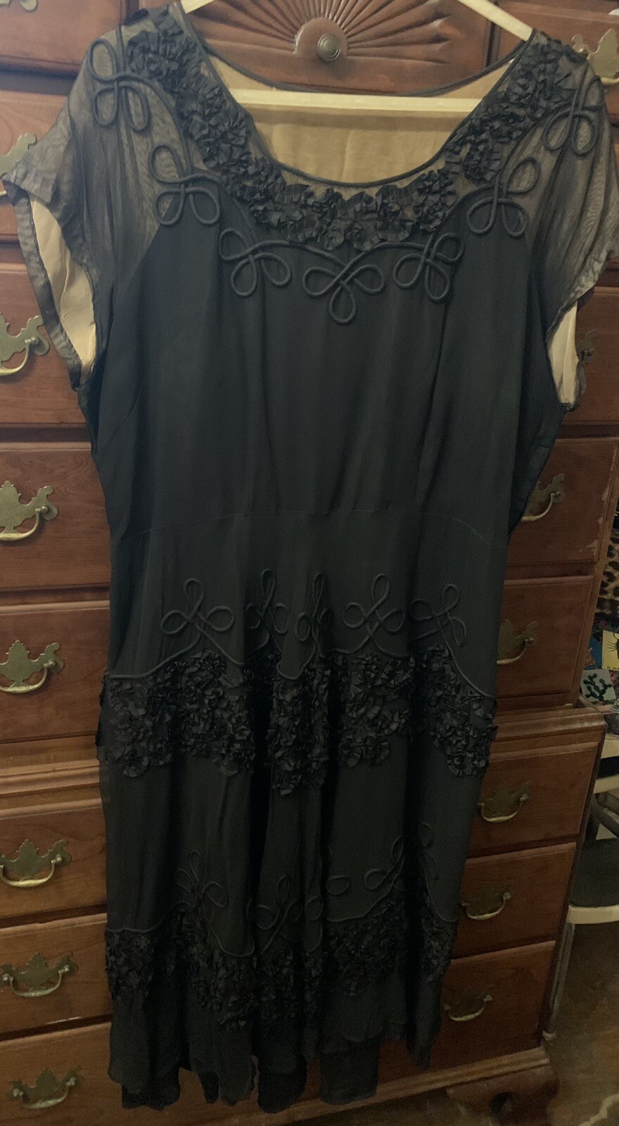 Vintage 1950’s silk taffeta Dress w/sheer decorative overlay Larger Size