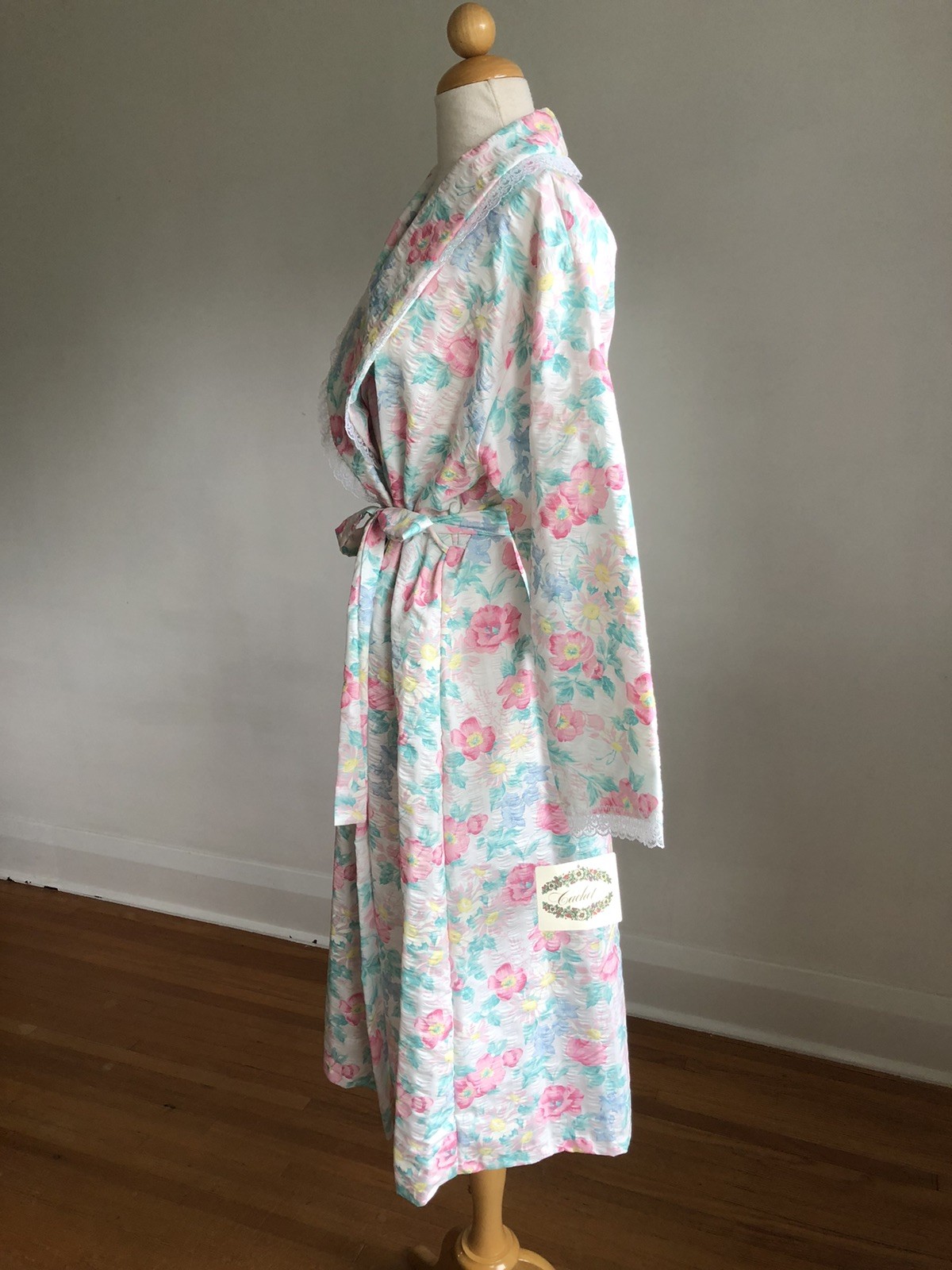 STUNNING NWT VTG CACHET Floral PolyCottton & White Lace Full-length Robe SZ M