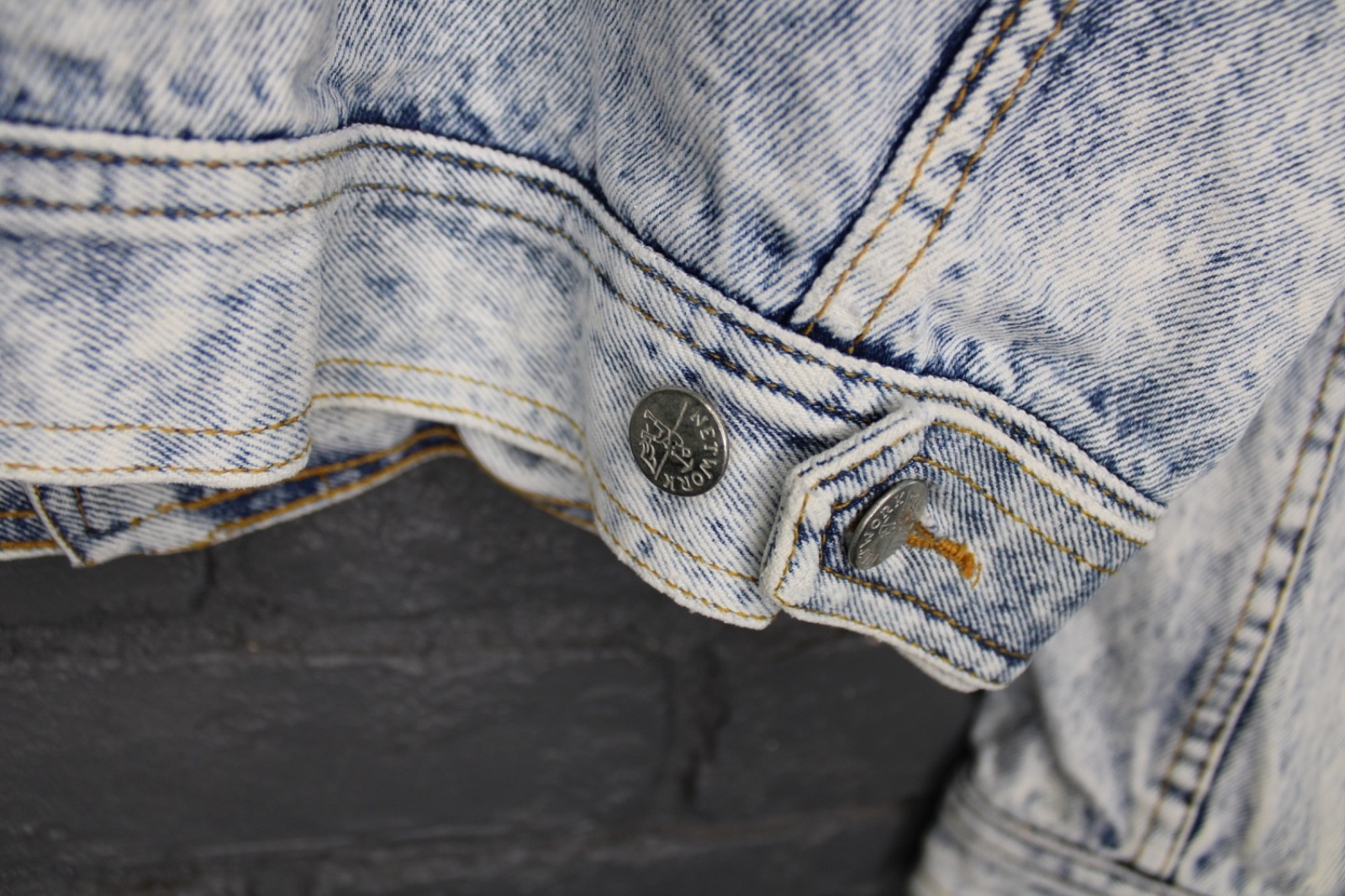 Vintage 1990s Network acid wash denim jean jacket, size medium