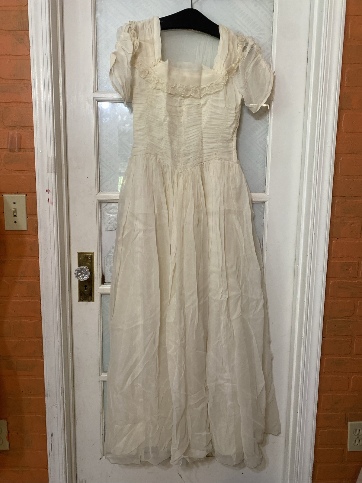 1940’s Cream Chiffon Long Dress Vintage *flaw