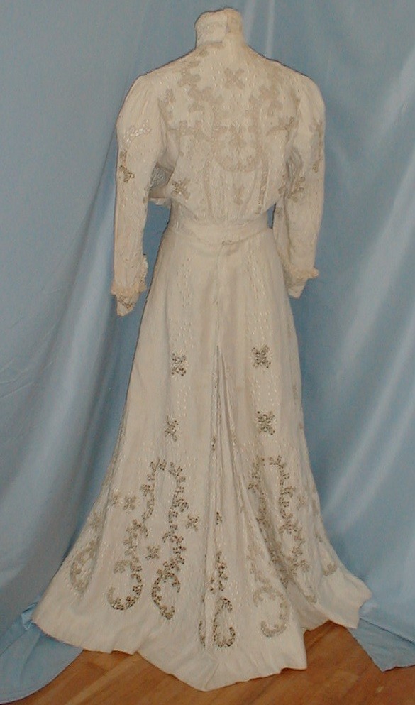 Elegant Antique Dress Victorian 1890 Beige Cut Work Linen Tea Dress