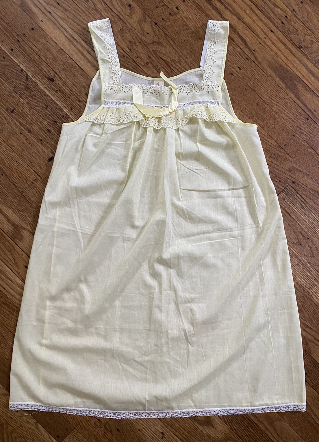 60s BABY Doll Style NIGHTGOWN.lace Trim,lemon Yellow.medium