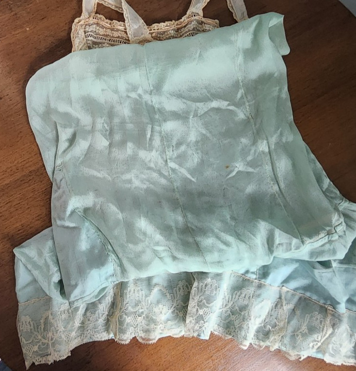 VTG 1920s FLAPPER PALE AQUA SILK & LACE CHEMISE Art Deco Era Slip, 1930s Repairs