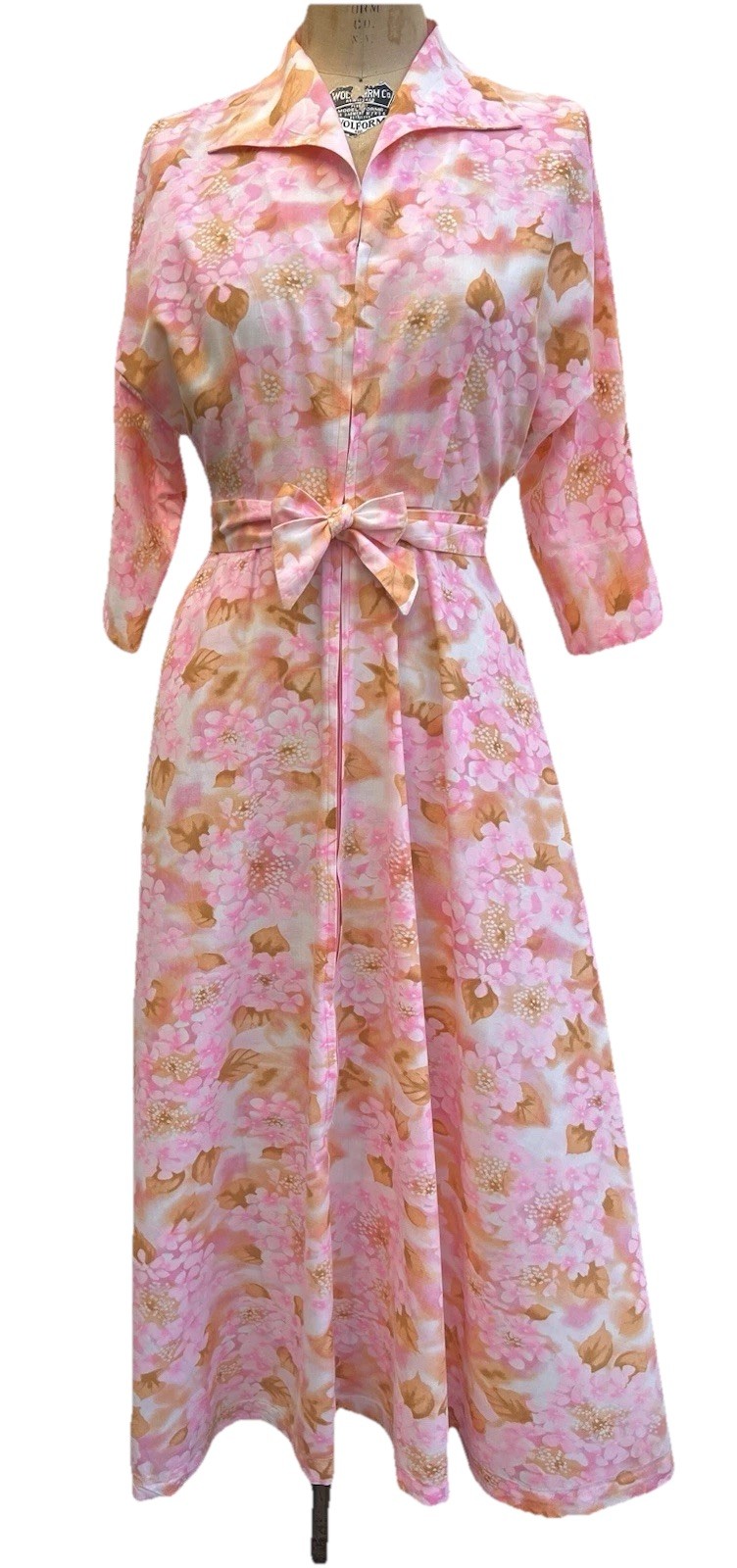 50s 60s Glamour Hostess Gown Floral Cotton Dogwood Print Fredericks of Hollywood