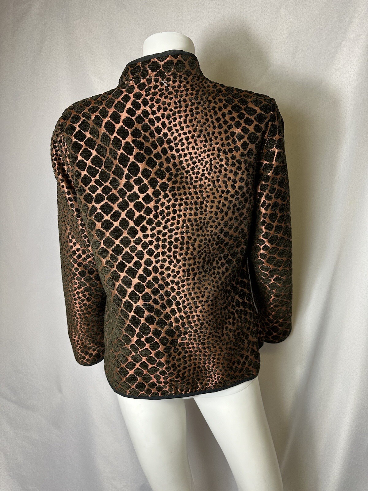 STUNNING VINTAGE REVERSIBLE BLAZER No Tag Pit To Pit 19 Blk & Copper