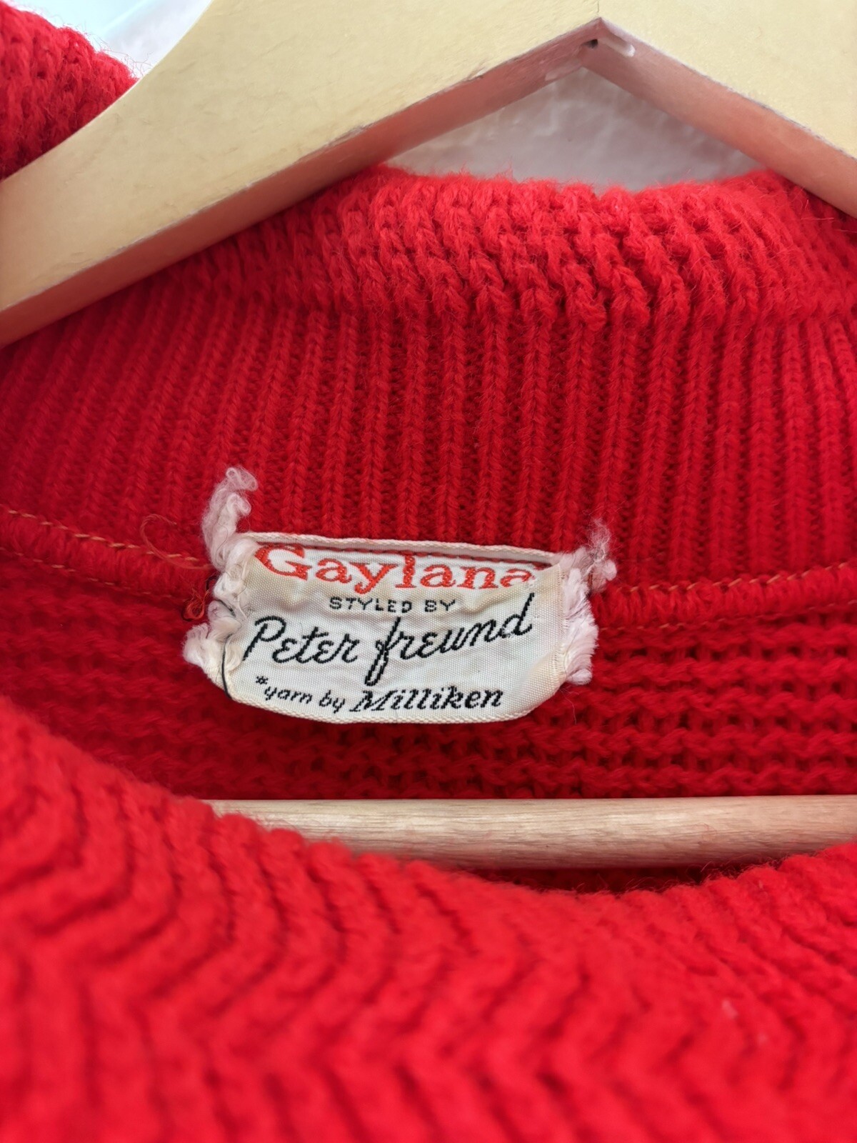 Vintage 60s Womens Sweater Red Sz 4 Gaylana Styled by Peter Freund Milliken Yarn