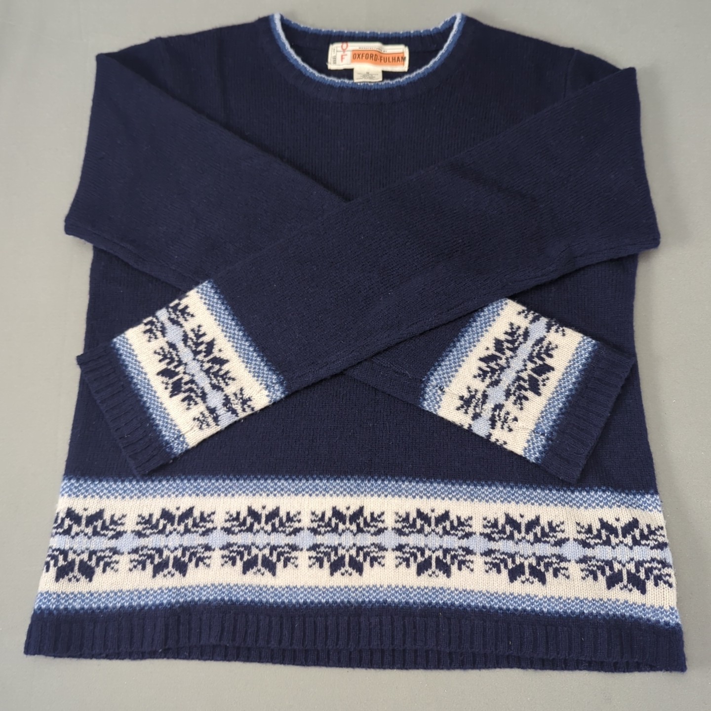 90s Oxford Fulham 100% Lambswool Sweater Size M Blue Snowflakes Christmas Vibe