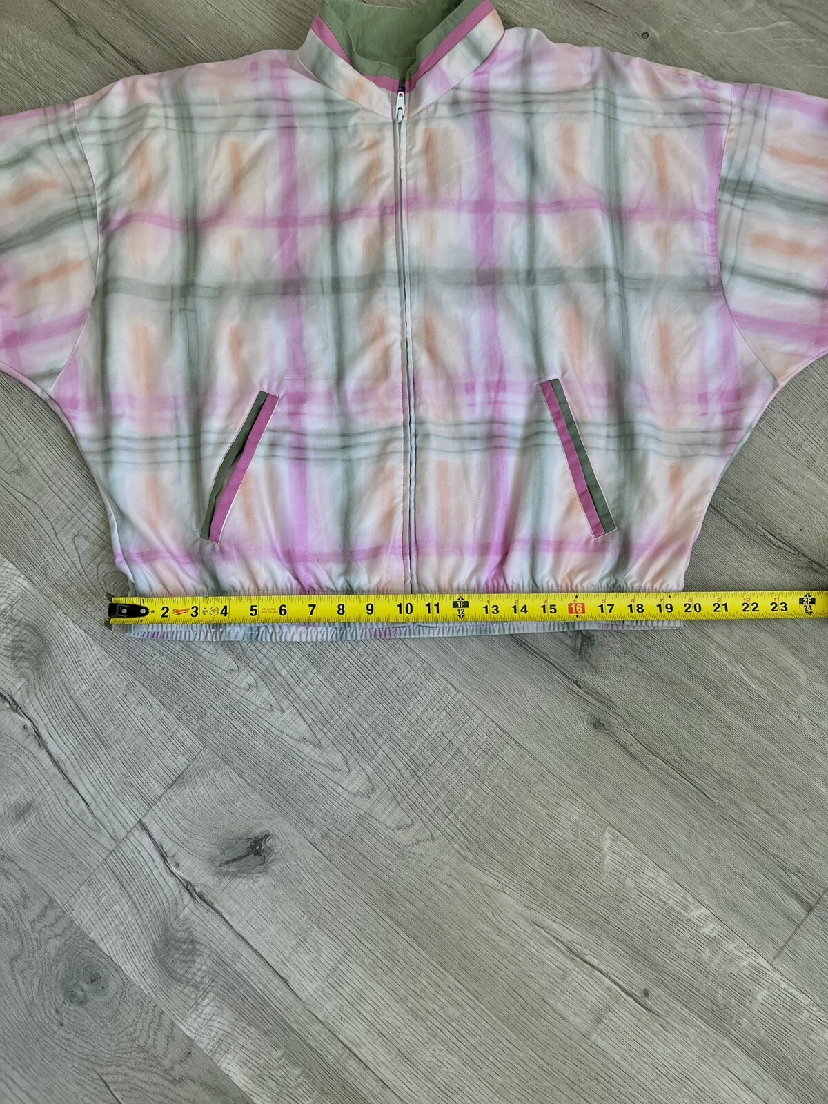 Vintage – TAIL Bomber Jacket-Green/Pink-White Plaid-size Medium