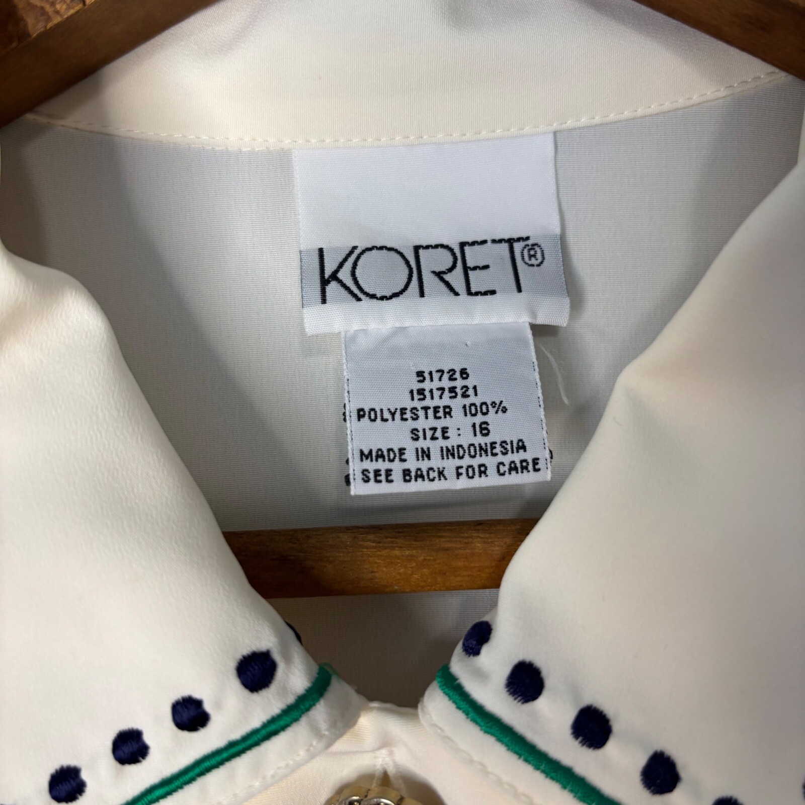 Koret Women&rsquo;s 16 Button Down Blouse Ivory Green Blue Hidden Button Vintage 80s