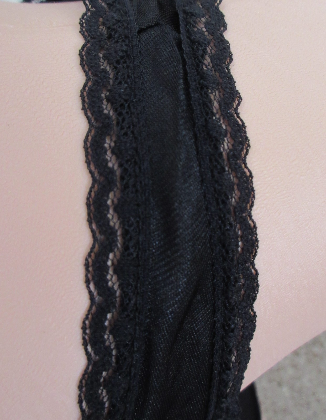 GREENCO MAID BLACK nylon scalloped MEGA LACE camisole slip top sz M (6) 36 bust