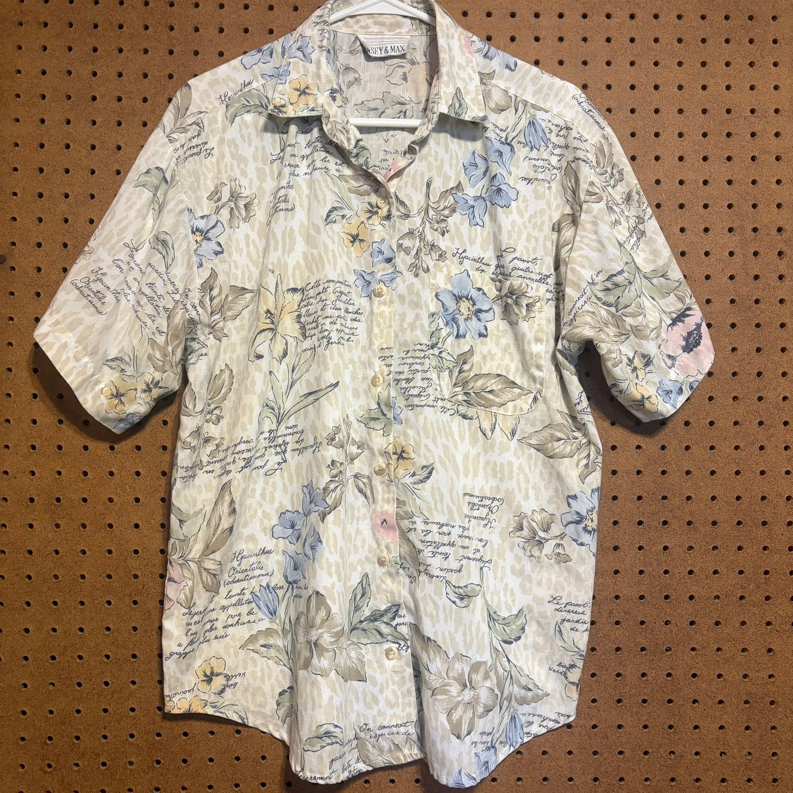 Button Up Shirt M Cream Floral Vintage Lightweight Shabby Chic French Country