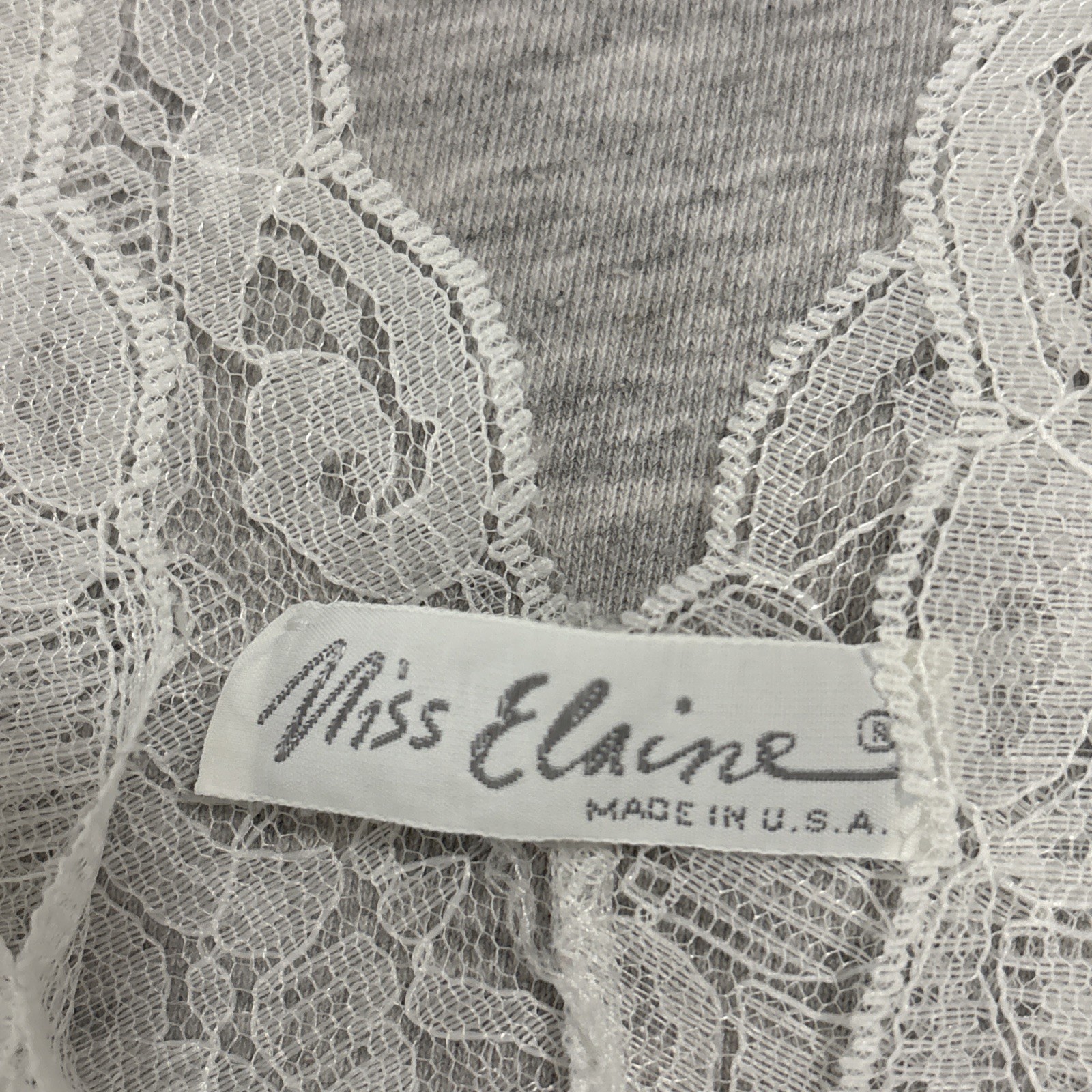 Vintage Miss Elaine Sheer Nylon Lace Peignor Robe Small 70’s 80’s
