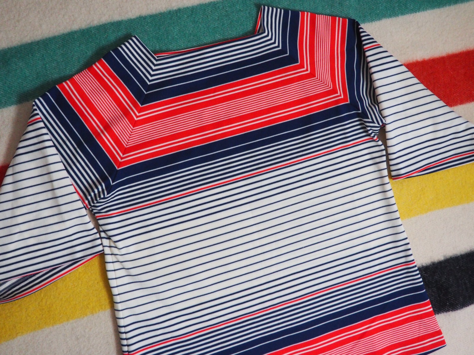 VTG 70s Penneys Red White Blue Poly Disco Hippy Retro Bell Tunic Top Shirt L