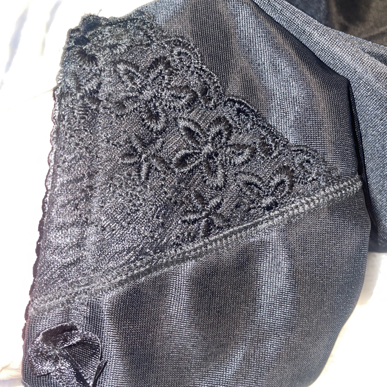 Black Shaper VINTAGE panties Polyester spandex Black Lace trim sides NWOT ￼XL