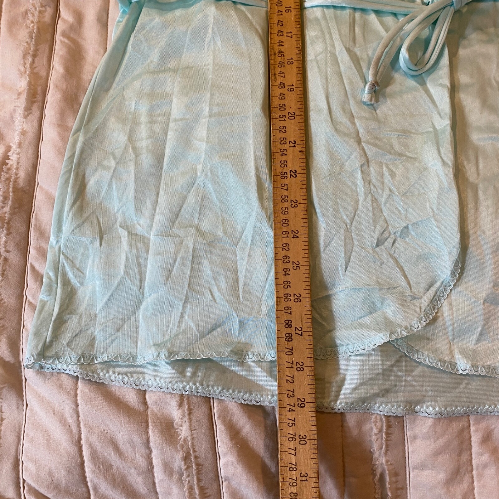 Vtg Pinehurst Lingerie Womens Small Ice Blue Satin Lace Trimmed Peignoi Robe 80s