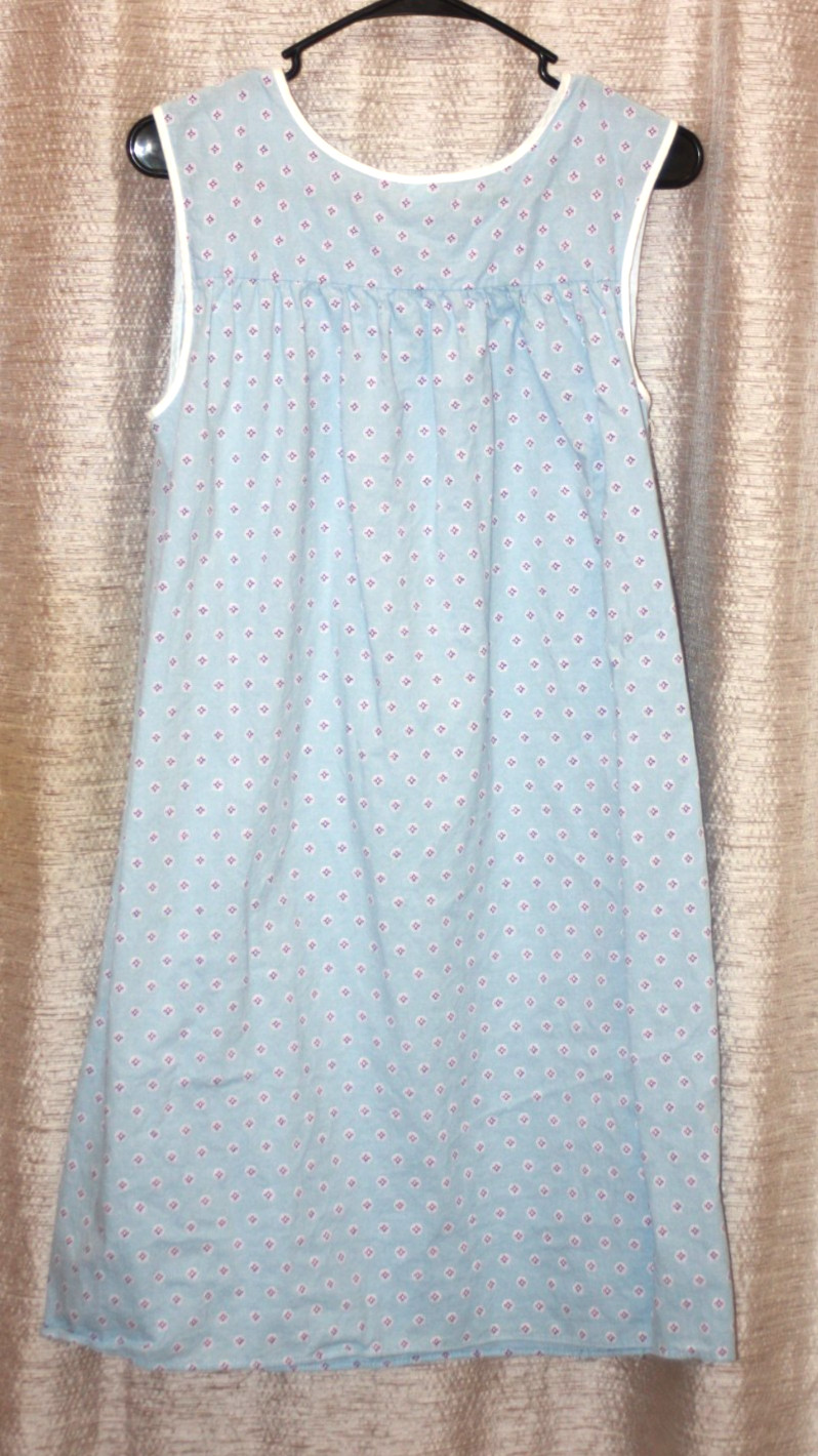Women&rsquo;s Blue Housedress Lounger Duster w Pocket Vintage sz L 19&Prime;x36.5&Prime; NWOT