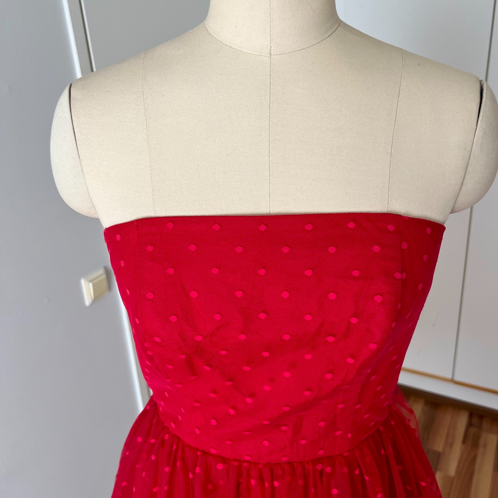 1980s VERA Mont Red Strapless Party Dress Polka Dot Tiered Midi Cocktail Prom
