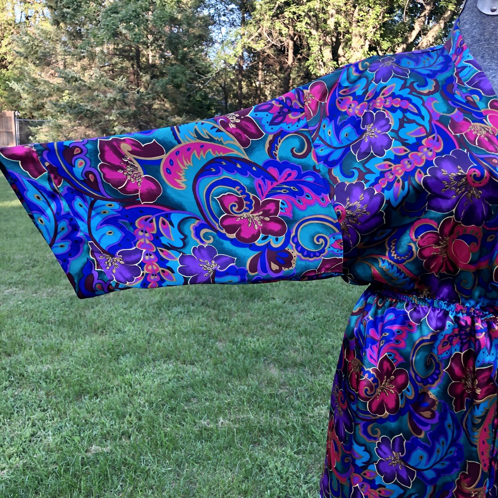 Vintage Victoria&rsquo;s Secret Floral Satin Gold Label Cover Up Robe Size P /S