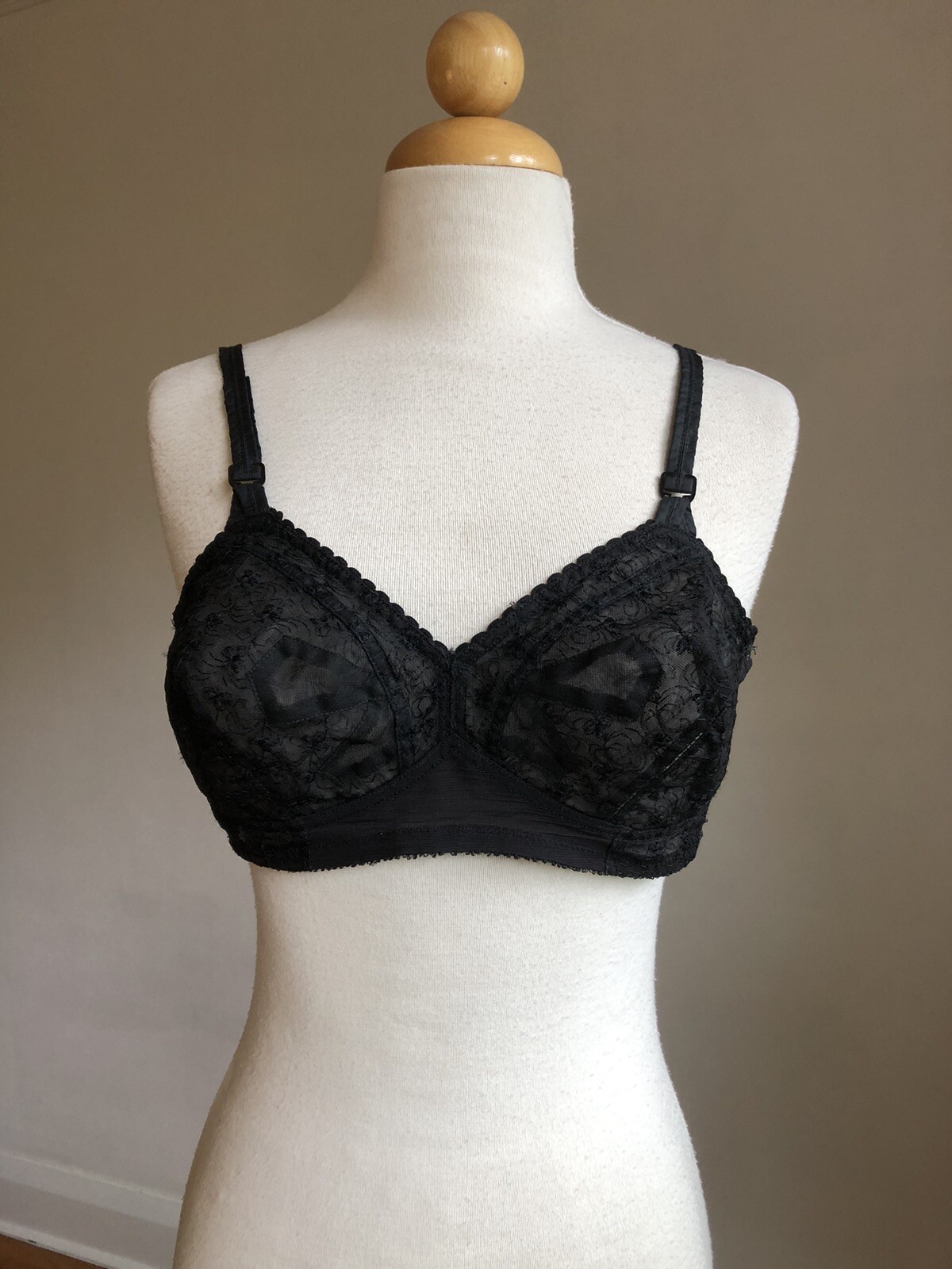 GORGEOUS VTG BALINEASE By Bali Bow Bra 3415 Black Chiffon Lingerie SZ 38B