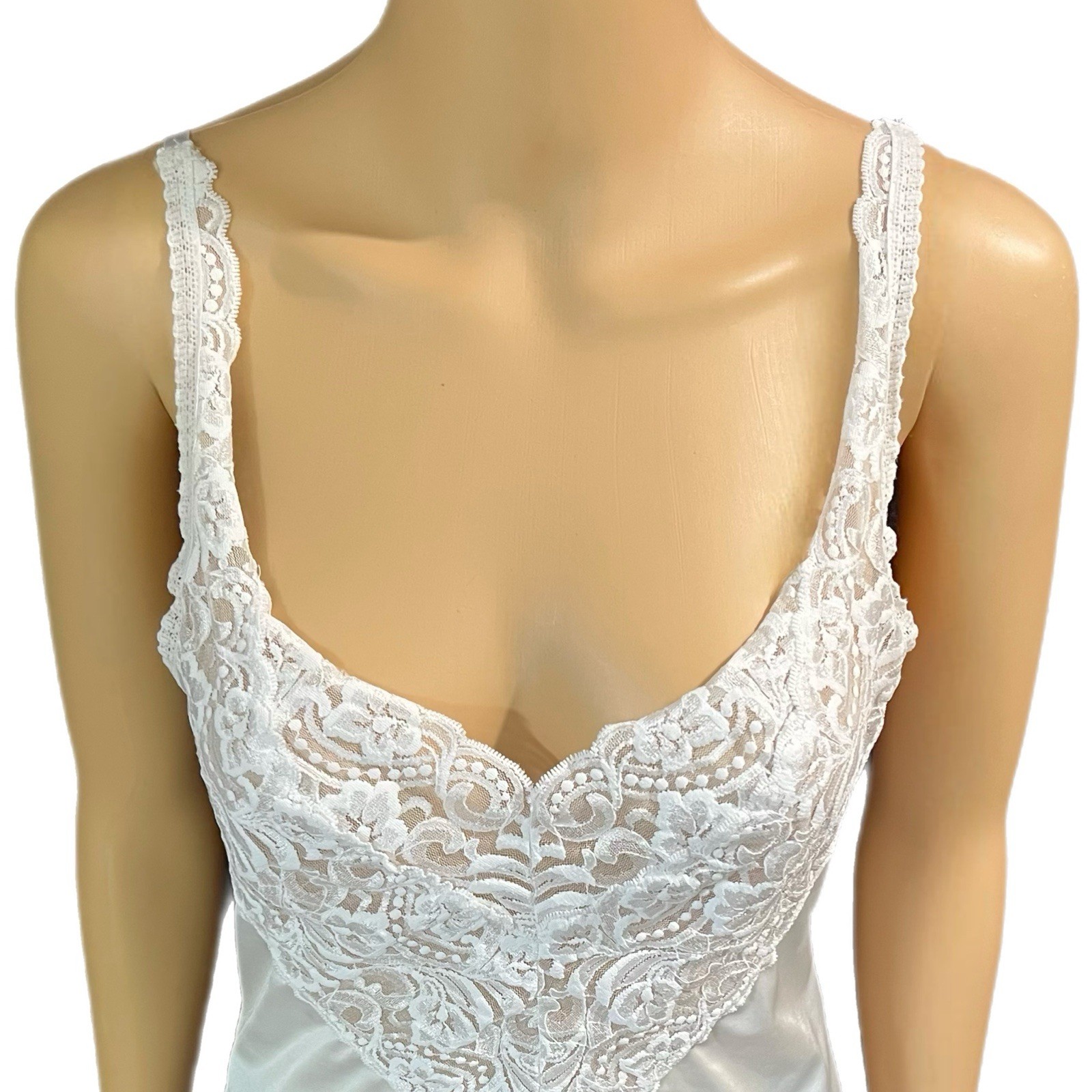 Vintage Vanity Fair Lingerie Top 80s White Lace Camisole Sheer Tank – Size 34