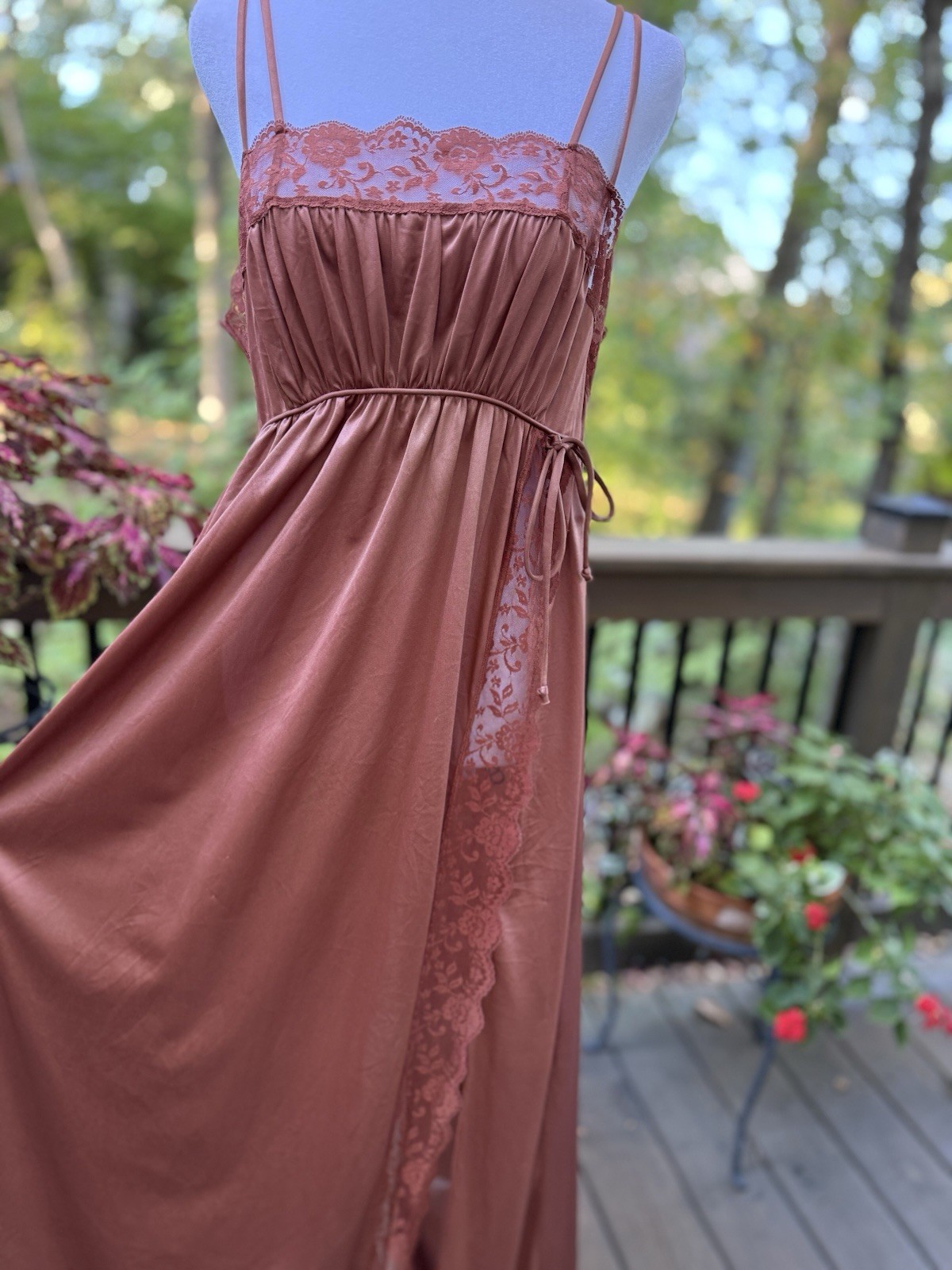 Vtg New Nightgown Long Goddess Pinehurst 70s Inset Lace UNIQUE Copper Brown M 36