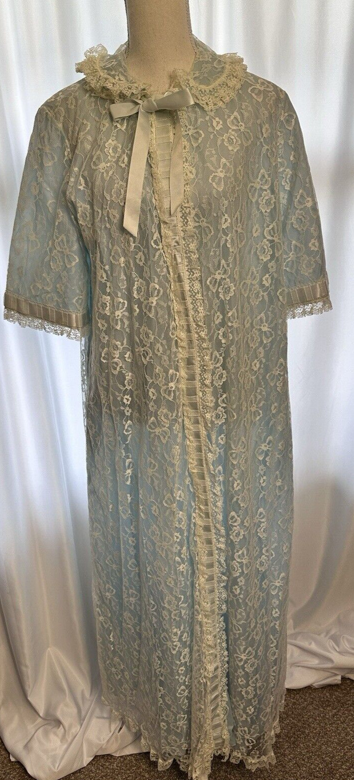 Vintage Odette Barsa Robe Size M Light Blue Lace Dressing Gown 1960s Long