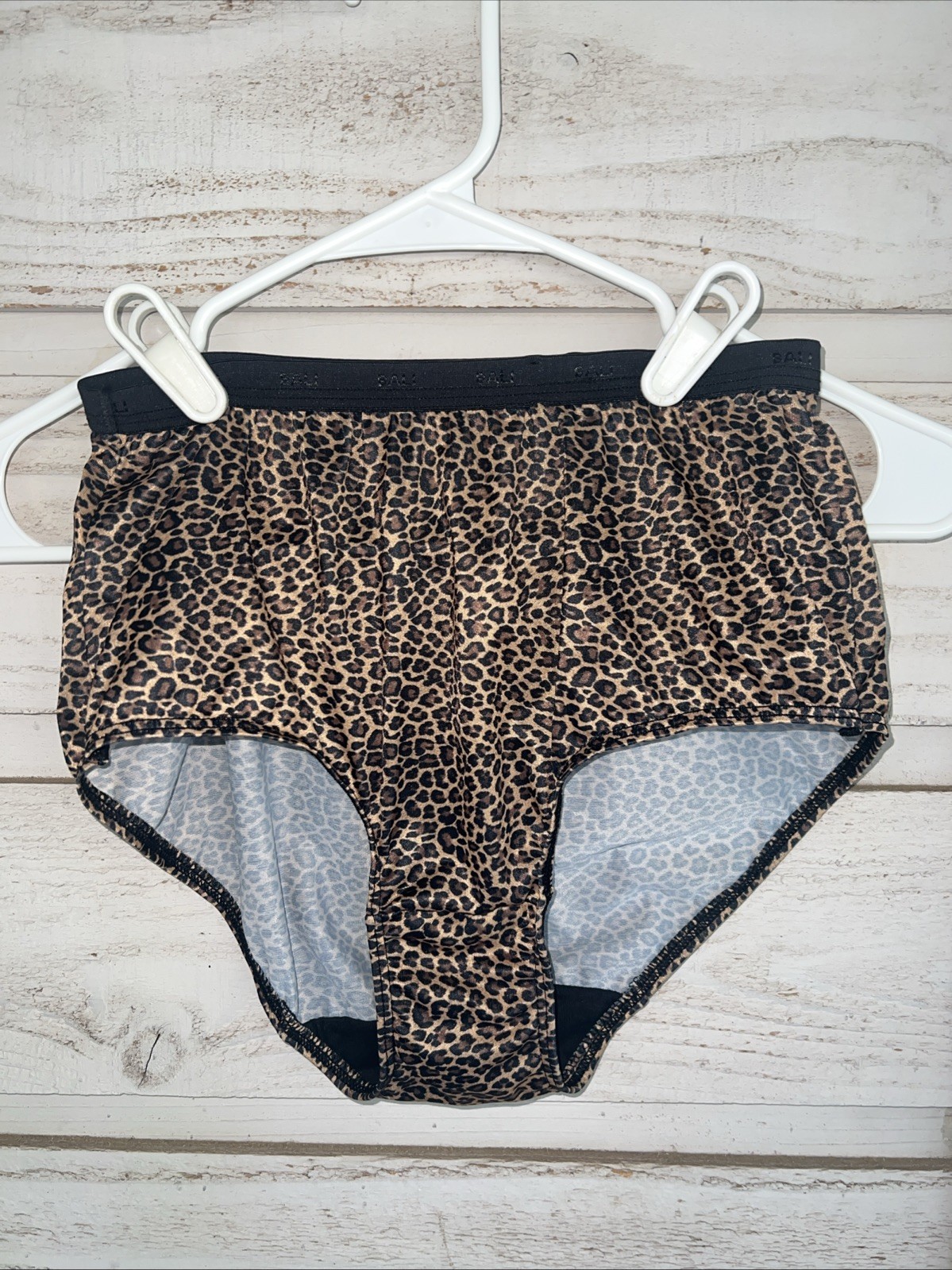 Vintage Bali #2326 Nylon Safari Print Panties Size 6 M Sissy NWOT