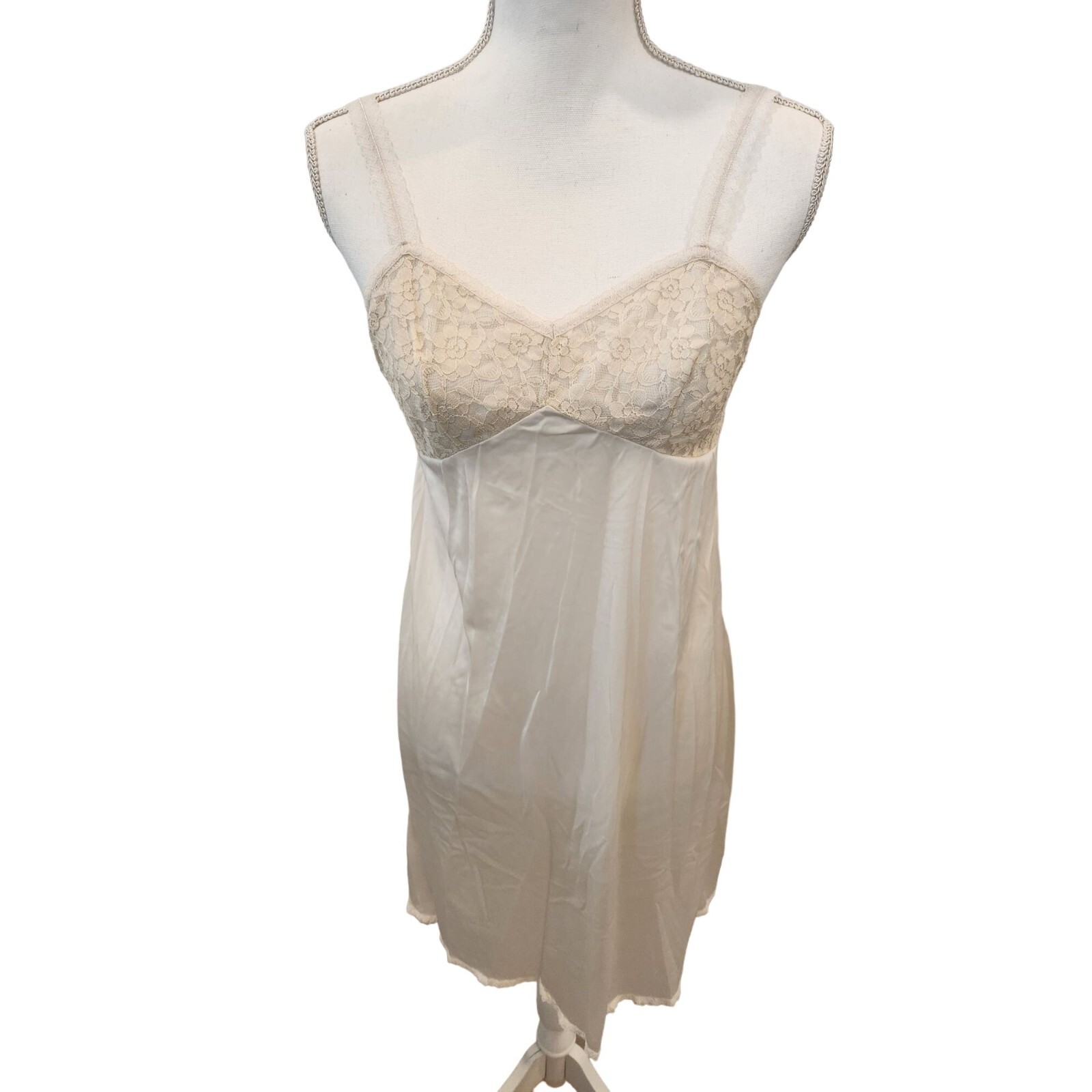 Vintage 60s Gragero White Lace Nylon Undergarment Full Slip S Intimates